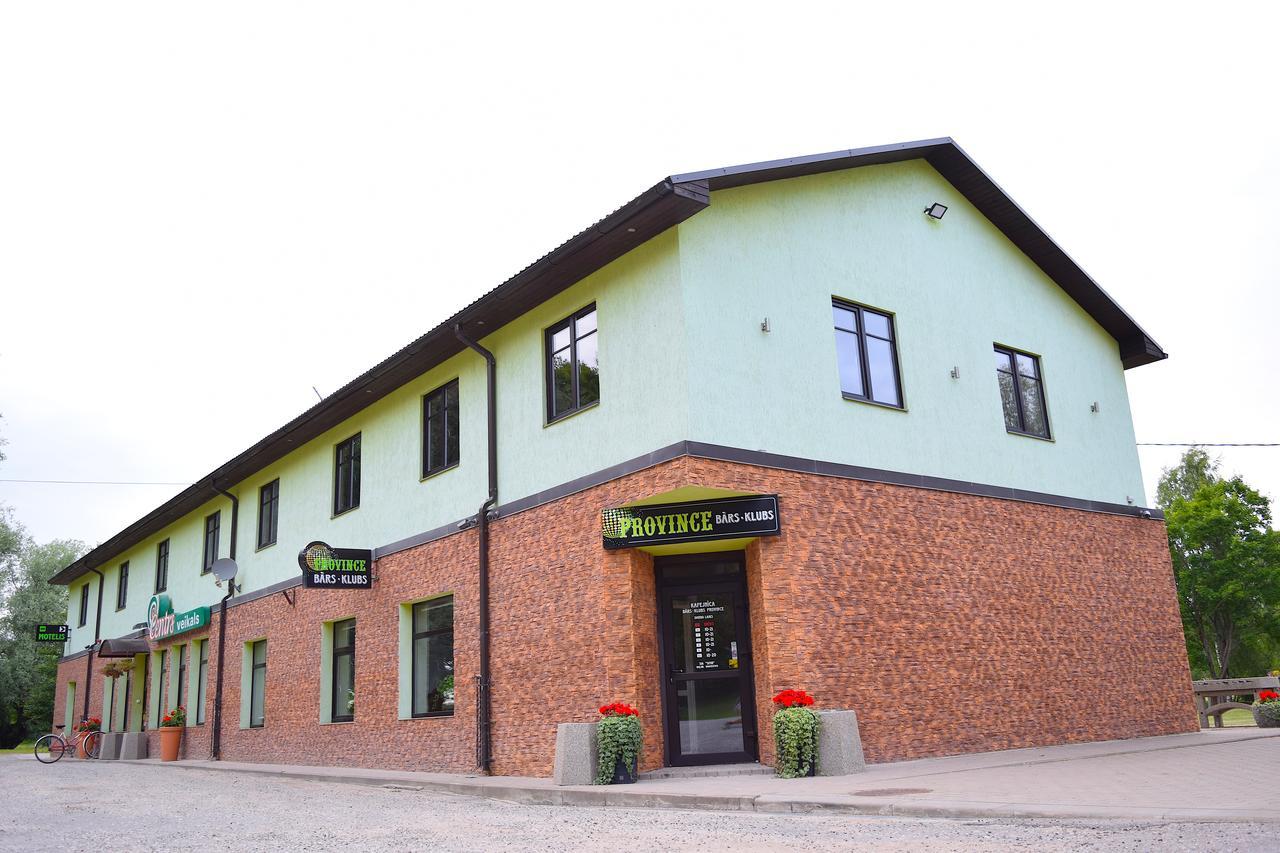 Province Motel Pale Exterior photo